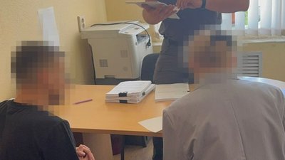 Судитимуть керівника військової частини та начальника фінансової служби на Запоріжжі