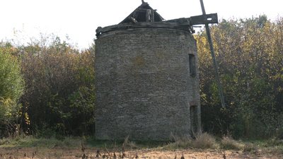 На Рівненщині є унікальний кам'яний вітряк, що досі не має статусу пам'ятки На Рівненщині є унікальний кам'яний вітряк, що досі не має статусу пам'ятки