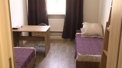 Шелтер для переселенців у селі Шевченкове на Івано-Франківщині розрахований на 28 людей Шелтер для переселенців у селі Шевченкове на Івано-Франківщині розрахований на 28 людей