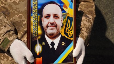 В Ужгороді попрощалися із Олександром Павлієм