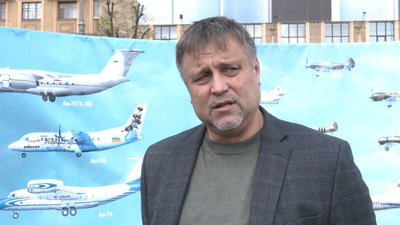 В центрі Харкова організували свято до Дня праці попри "червону" зону В центрі Харкова організували свято до Дня праці попри "червону" зону