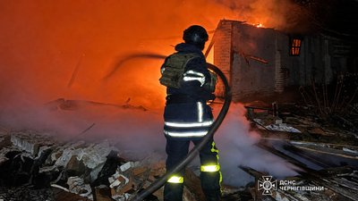 Вибух БпЛА у Семенівці: горіли будівлі сільськогосподарського підприємства