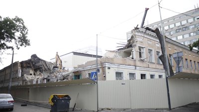 У центрі Одеси заради нового ЖК зносять 180-річний будинок
