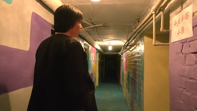 Уроки під час повітряної тривоги: як черкаські учні реагують на тривогу та які речі беруть в укриття Уроки під час повітряної тривоги: як черкаські учні реагують на тривогу та які речі беруть в укриття