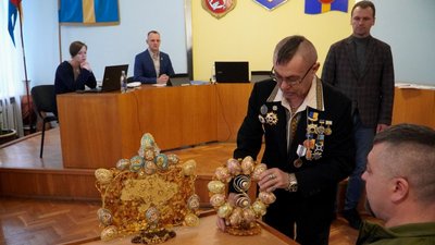 Заслужений майстер із Волині став "послом культурної дипломатії" Заслужений майстер із Волині став "послом культурної дипломатії"