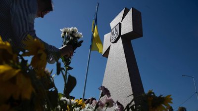 Монумент на Берковецькому кладовищі