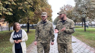 Про гумор під час війни та службу: інтерв’ю з військовими Олексієм та Ігорем Ревами з Полтави Про гумор під час війни та службу: інтерв’ю з військовими Олексієм та Ігорем Ревами з Полтави