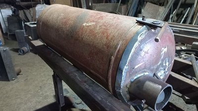 У Полтаві волонтери виготовляють буржуйки для військових: чого не вистачає для роботи У Полтаві волонтери виготовляють буржуйки для військових: чого не вистачає для роботи