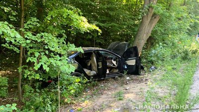 В аварії на Вінниччині загинули дві жінки В аварії на Вінниччині загинули дві жінки