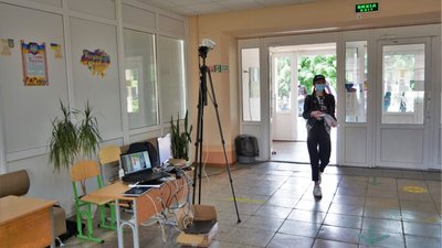 У школі Житомира протестували інтелектуальну відеосистему скринінгу температури