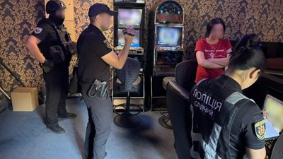 Підпільні гральні заклади, Запоріжжя, кримінал, азартний бізнес, суд