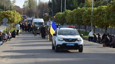 У громадах Кіровоградщини попрощалися з чотирма захисниками