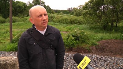У селі Барашівка на Житомирщині завершують будівництво мосту через річку Лісова У селі Барашівка на Житомирщині завершують будівництво мосту через річку Лісова