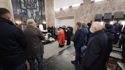 У Тернополі відбувається панахида за народним депутатом України У Тернополі відбувається панахида за народним депутатом України
