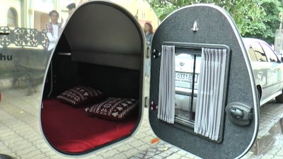 Навколо світу заради реабілітаційного центру: до Харкова прибули двоє мандрівників із Закарпаття Навколо світу заради реабілітаційного центру: до Харкова прибули двоє мандрівників із Закарпаття