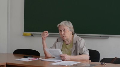 Чому важливо знати історію, коли живеш у історичних подіях: говоримо з історикинею Наталею Яковенко Чому важливо знати історію, коли живеш у історичних подіях: говоримо з історикинею Наталею Яковенко