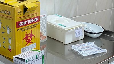 На Полтавщині почали щеплювати вакциною від коронавірусу із нової партії На Полтавщині почали щеплювати вакциною від коронавірусу із нової партії