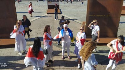 У центрі Києва пройшов марш солідарності з білоруськими жінками У центрі Києва пройшов марш солідарності з білоруськими жінками