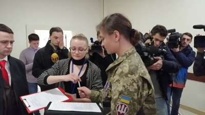 Підозрювана у вбивстві Шеремета Дугарь оскаржує домашній арешт