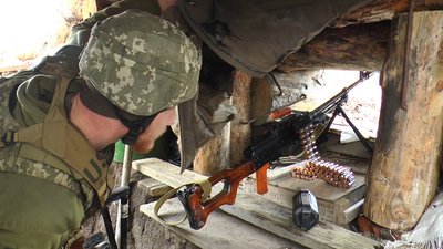 Окупанти сім разів відкривали вогонь, серед українських захисників є втрати – штаб ООС