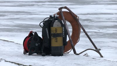 Рівненські рятувальники розповіли про правила поведінки на льоду Рівненські рятувальники розповіли про правила поведінки на льоду