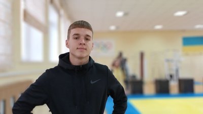 Тернопільські спортсмени продовжують тренуватися й чекають відновлення всеукраїнських змагань Тернопільські спортсмени продовжують тренуватися й чекають відновлення всеукраїнських змагань