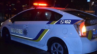Прикарпатського водія-порушника затримали із незареєстрованим пістолетом Прикарпатського водія-порушника затримали із незареєстрованим пістолетом
