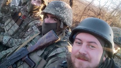 доброволець доброволець