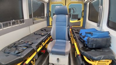 У Миколаїв доставили реаномобіль для евакуації поранених У Миколаїв доставили реаномобіль для евакуації поранених