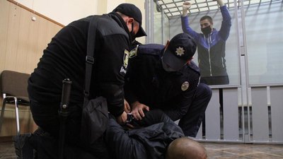В апеляційному суді Харкова поліція відпрацювала дії на випадок заворушень В апеляційному суді Харкова поліція відпрацювала дії на випадок заворушень