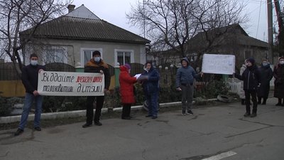 В Одеській області мітингували проти закриття музичної школи В Одеській області мітингували проти закриття музичної школи
