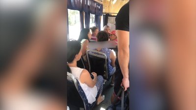 Водій автобусу, в салоні якого 18 липня сталась бійка, не бачив цього і не міг відреагувати