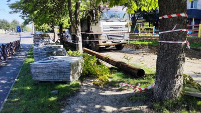 Підготовка до опалювального сезону: у Луцьку ремонтують тепломережі Підготовка до опалювального сезону: у Луцьку ремонтують тепломережі