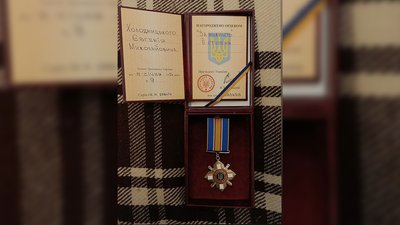 Президент Зеленський нагородив військового з Чернігівщини Президент Зеленський нагородив військового з Чернігівщини