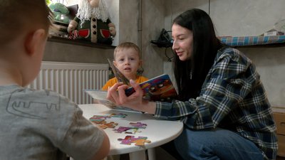 "Це не чужі діти": черкащанка про свій досвід всиновлення дітей