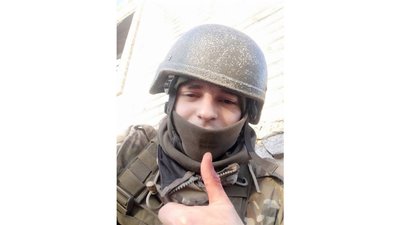 Зустрів повномасштабне вторгнення РФ на Донеччині. Історія нацгвардійця з Прикарпаття Назарія Даниляка Зустрів повномасштабне вторгнення РФ на Донеччині. Історія нацгвардійця з Прикарпаття Назарія Даниляка