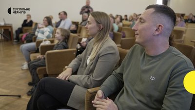 Документальний фільм Суспільного «Грає оркестр Анатоліча» презентували у Чернігові Документальний фільм Суспільного «Грає оркестр Анатоліча» презентували у Чернігові