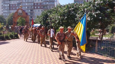 У Сумах попрощалися із захисником Ігорем Сідякіним У Сумах попрощалися із захисником Ігорем Сідякіним