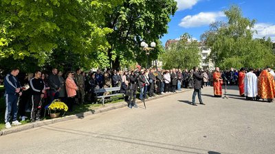 У Полтаві прощаються із полеглими воїнами Дмитром Юденком та Валерієм Сосновським У Полтаві прощаються із полеглими воїнами Дмитром Юденком та Валерієм Сосновським