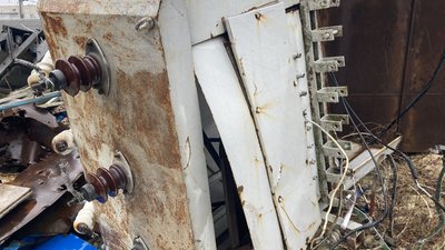 Пошкоджена обстрілами інфраструктура у селі Лещенки Дергачівської громади. 17 березня 2023 року. Фото: Дмитро Гребінник/Суспільне Харків Пошкоджена обстрілами інфраструктура у селі Лещенки Дергачівської громади. 17 березня 2023 року. Фото: Дмитро Гребінник/Суспільне Харків