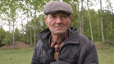 "Тут живу вже всю жизнь": як господарюють на хуторі, де живе сім волинян "Тут живу вже всю жизнь": як господарюють на хуторі, де живе сім волинян