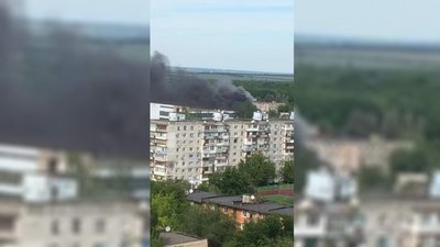 В Запоріжжі горить взуттєва фабрика