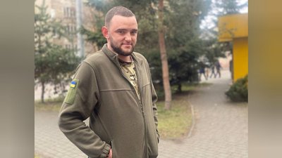 Потрапив на фронт 18-річним. Історія прикарпатського танкіста Петра Яблінчука Потрапив на фронт 18-річним. Історія прикарпатського танкіста Петра Яблінчука