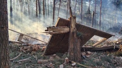 По прикордонному населеному пункту Очкине на Сумщині військові РФ завдали два ракетних удари По прикордонному населеному пункту Очкине на Сумщині військові РФ завдали два ракетних удари