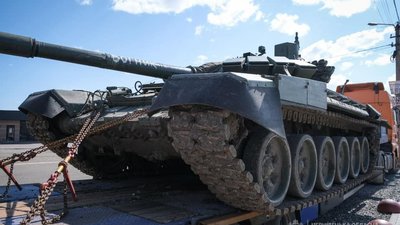 Буковинські бійці тероборони здобули російський танк у зоні бойових дій