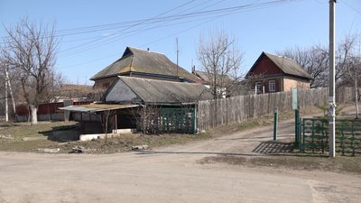 тріщать стіни тріщать стіни