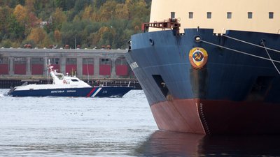 Криголам «Адмирал Макаров»