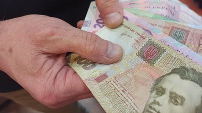 З червня 12 тис. працюючих пенсіонерів на Сумщині мають отримати підвищені пенсії