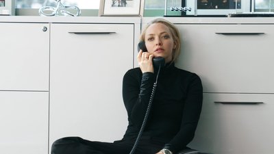 Віра в кіно: рецензія на мінісеріал "Вибула" про найвідомішу стартап-аферу сучасності