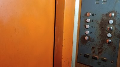 У Полтаві розпочали ремонт ліфтів за понад 3 мільйони гривень